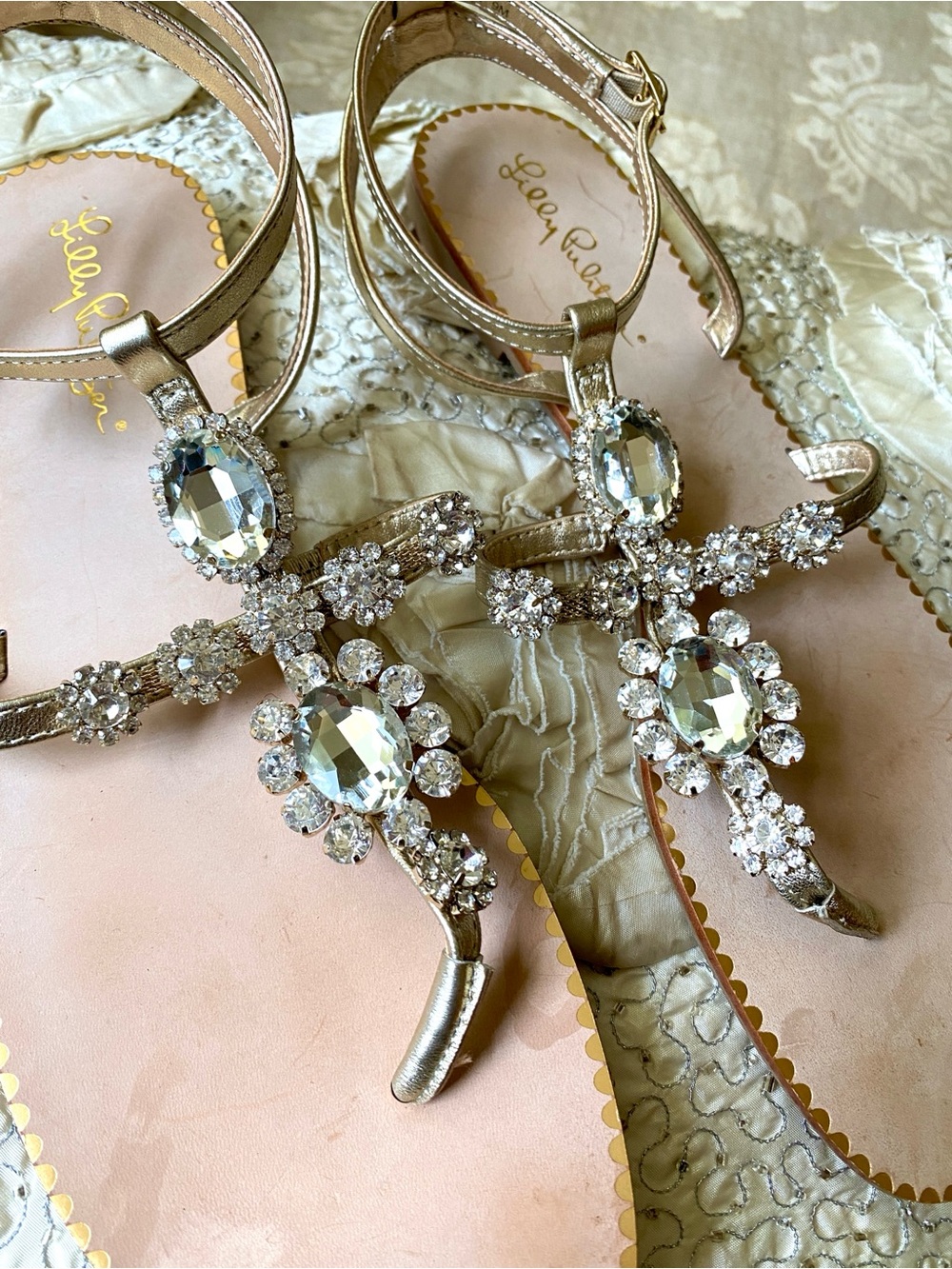 Lilly Pulitzer Katie Embellished Sandals Rhinestone Gold Metallic Sz 9 - Picture 5 of 16